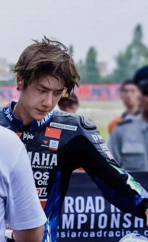 王一博长风破浪##王一博魏若来##魏若来