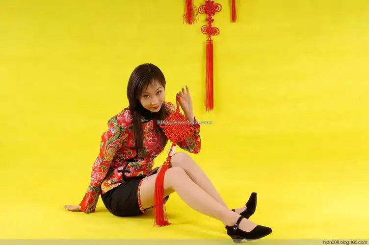 佳丽碎花布鞋秀 - hjzh008 - hjzh008 的博客