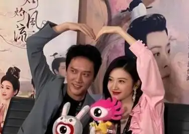 "人间富贵花"景甜:被捧多年不温不火,为何能一直活跃在娱乐圈