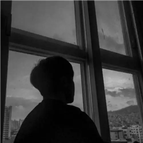 标签:颓废伤感黑白      上一组下一组