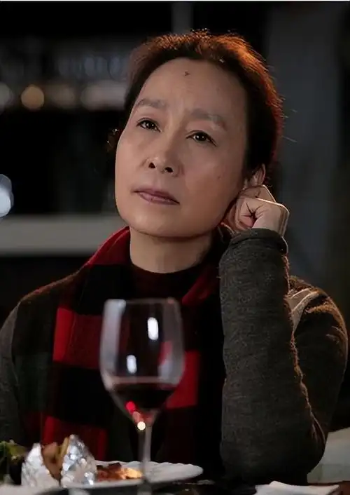 谁说长得不好看不配做演员这五位老戏骨个个甩小鲜肉十万条街