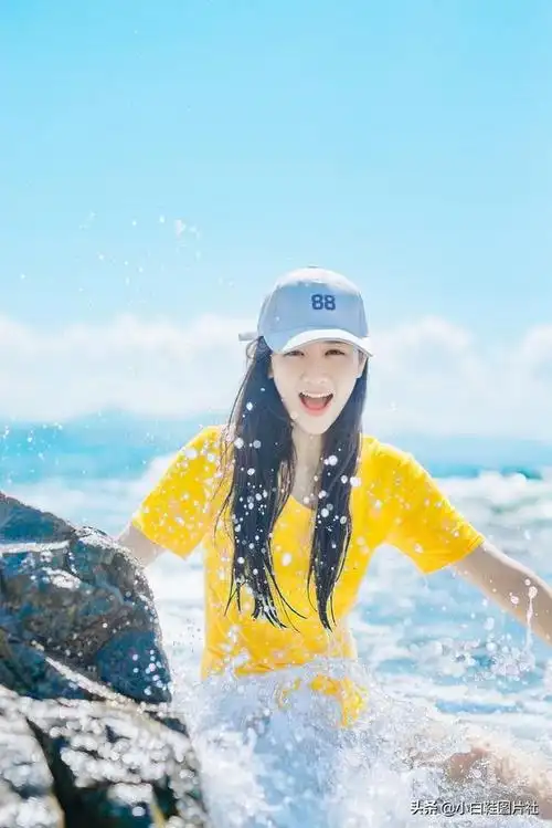 「210121唯美图片」爱笑美女的海边游记