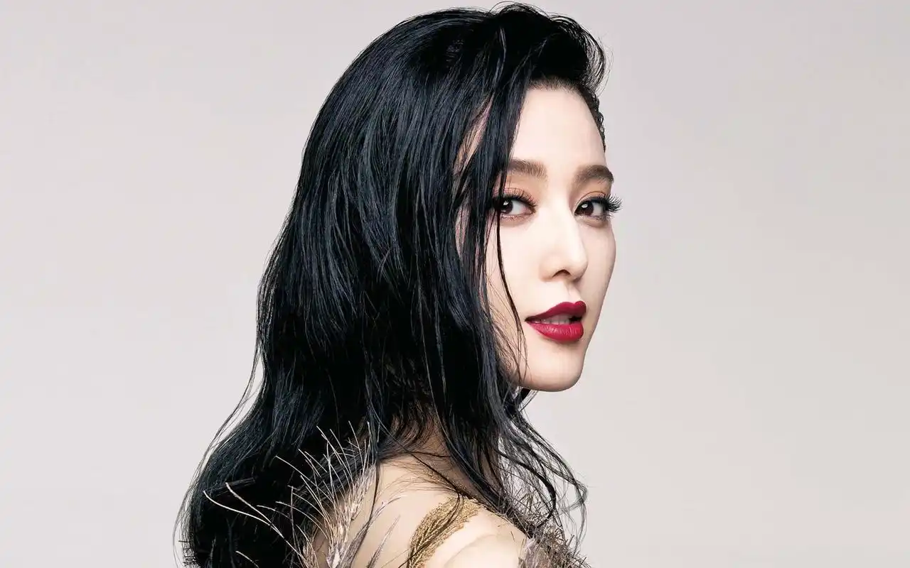 气质女神范冰冰写真桌面壁纸下载高清大图预览1920x1200_大陆明星下载