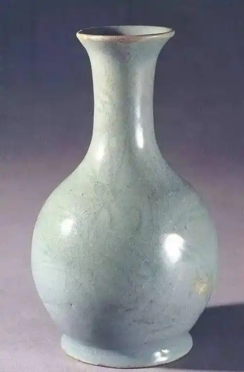 唯一,一件完整天蓝釉的北宋汝窑天蓝釉刻花鹅颈瓶_汝瓷_清凉寺_宝丰县