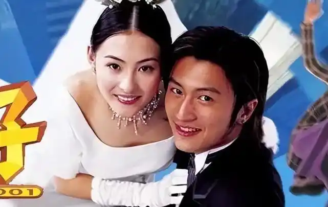 张柏芝晒出新照片,大儿子被误认成谢霆锋,网友:真的太像了