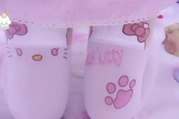 05后小女孩晒"私房照"引热议,小朋友早熟情况,已刷新网友三观