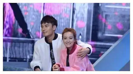 吴昕郑凯修成正果!低调领证将于四月完婚?快乐家族献祝福!