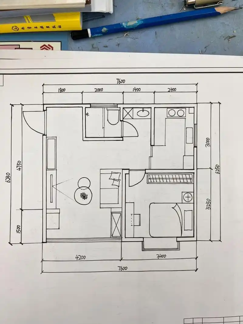 5平方 一个户型图两种布局图 	 1:50的比例