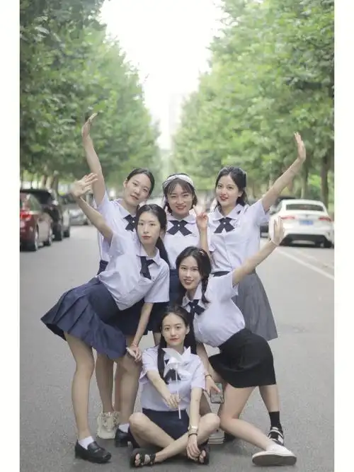 寝室毕业合照姿势道具大放送