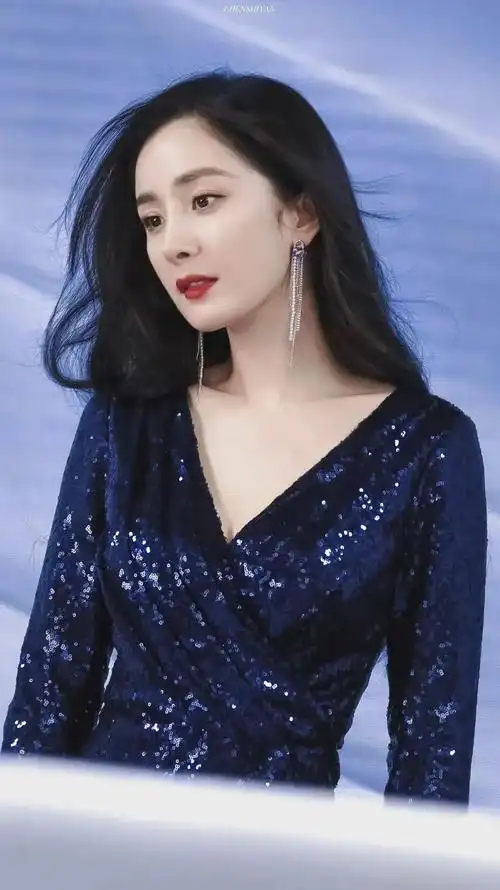 客观的说angelababy和杨幂谁更好看? - 知乎