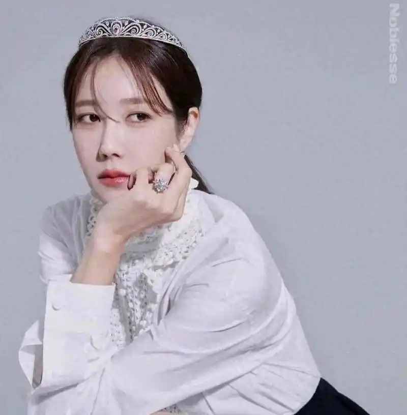 《顶楼》女主李智雅,真实人生比电视剧还狗血