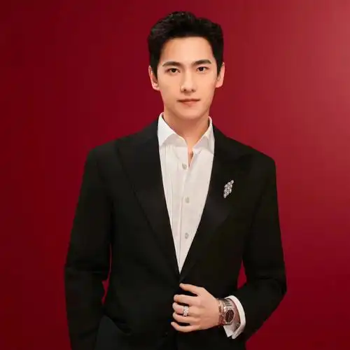 宝格丽杨洋天生贵公子