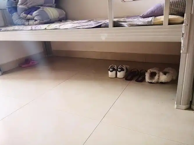 12.27日书香苑女生宿舍检查