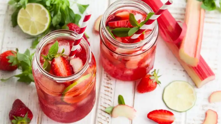 壁纸 草莓饮料,薄荷 5120x2880 uhd 5k 高清壁纸, 图片, 照片