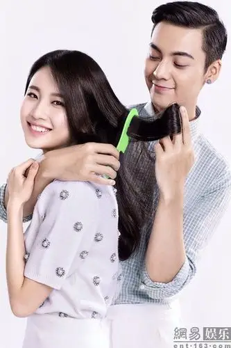 陈伟霆张慧雯情侣写真曝光