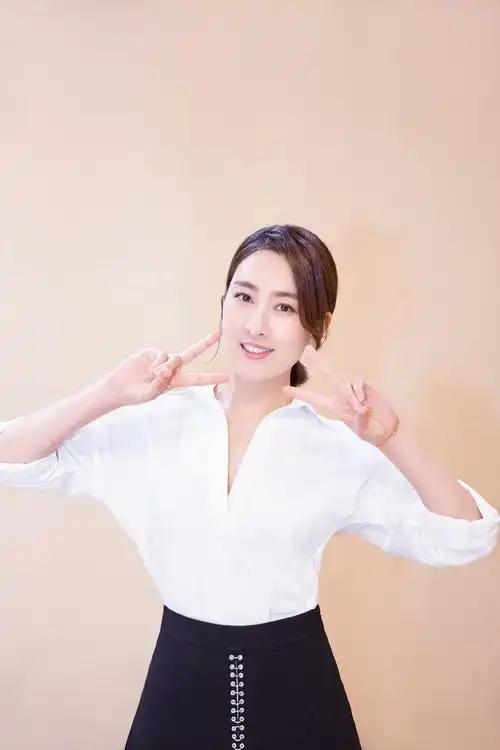 马苏代言三笑品牌清新气质备受赞誉