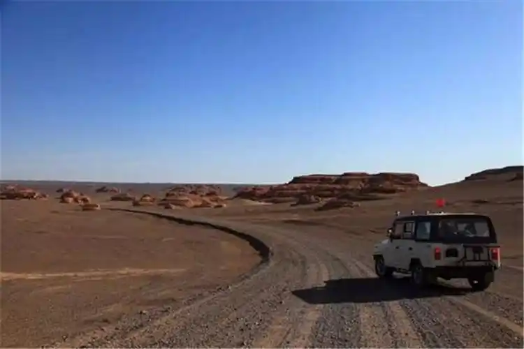 中国四大无人区,中国四大无一个人穿越无人区是啥后果插图(4)