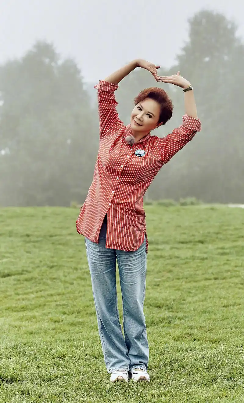 蔡明:年轻时丈夫包容我,人到中年时儿子宠我