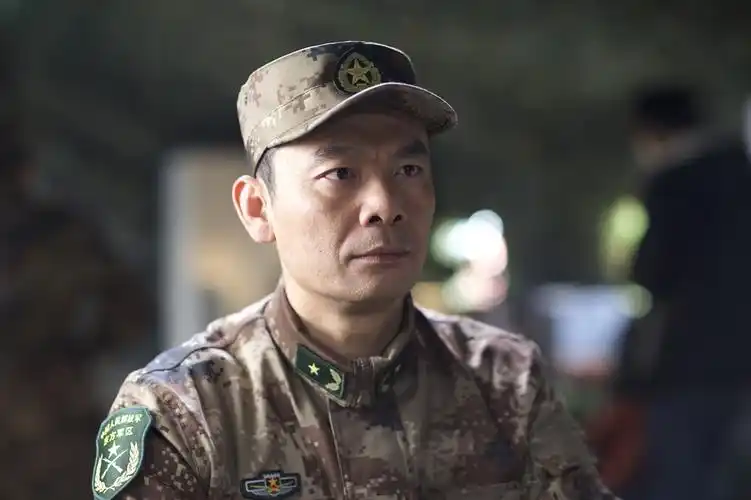 《军人使命》剧照曝光 宋佳伦展大将风范(组图)