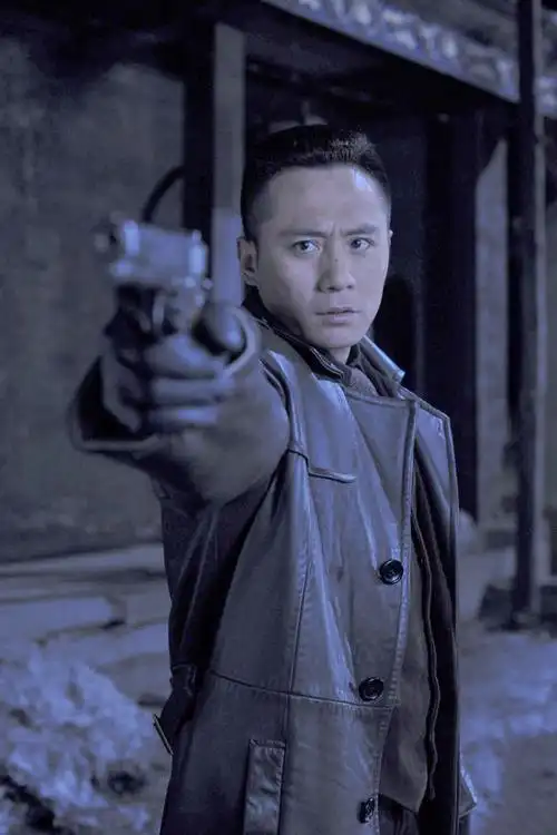 刘烨红色通道化身特工演绎红色版无间道