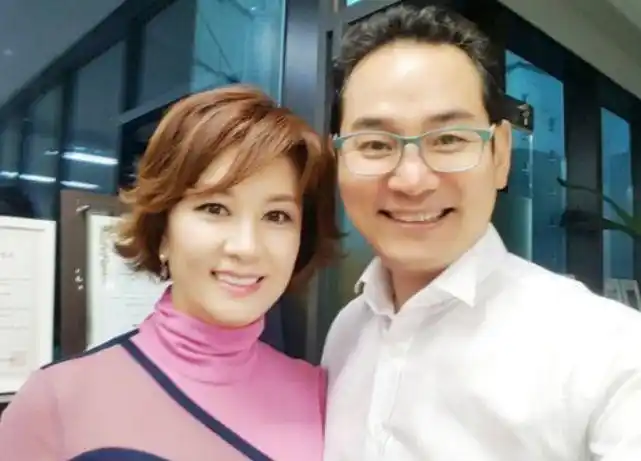 韩国女星金惠善与第三任老公离婚,曾因负债23亿韩元差点自杀