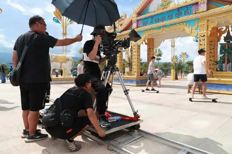 石破添惊盗墓笔记Ⅱ剧组在瑞丽取景拍摄