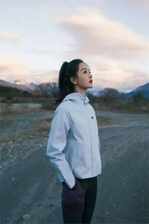 刘诗诗高马尾来袭,运动风甜过奶茶,网友直呼:这颜值我磕了