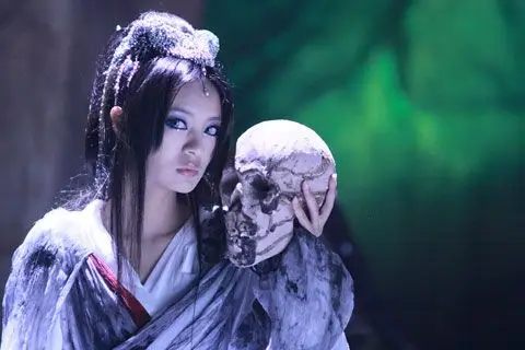 《西游记》热拍 安以轩版"白骨精"曝光(图)