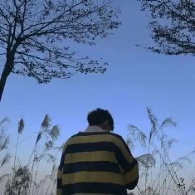 男背影头像孤独伤感 好看的男生背影意境高清图片