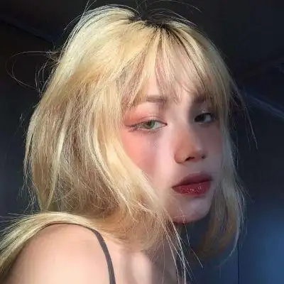 韩系女生个性潮流很时尚头像