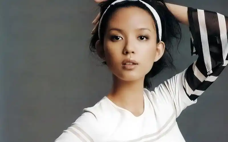 张梓琳,高清壁纸图片,大陆美女-回车桌面