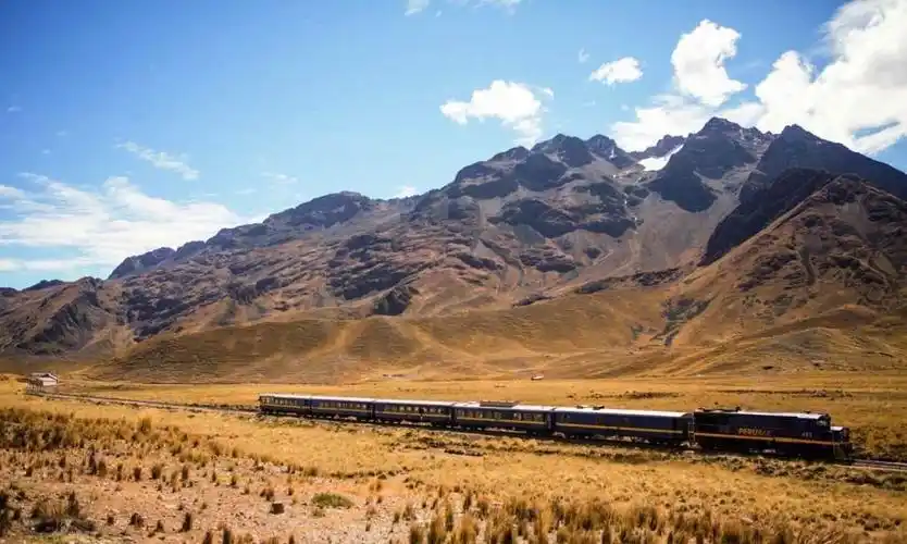 孤独星球系列全世界最棒的火车旅程都在这里