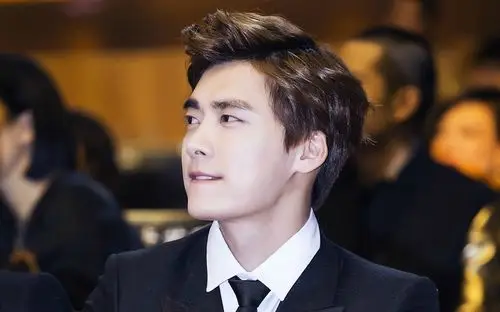 李易峰壁纸图片