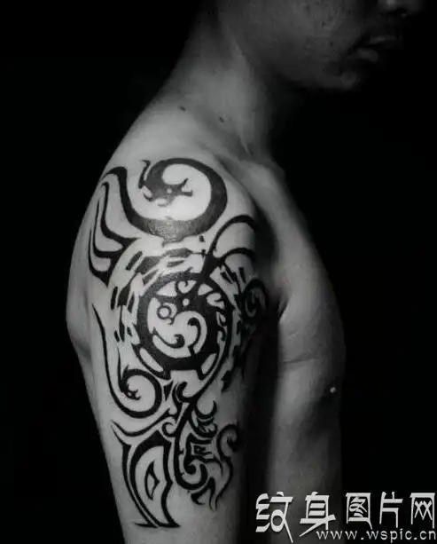 黄贯中纹身的真实含义替家驹完成未完成的纹身梦