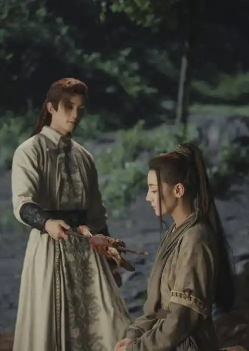 吴磊弟弟真的长大了,又苏又欲的眼神和表情霸总既视感_迪丽热巴_作品