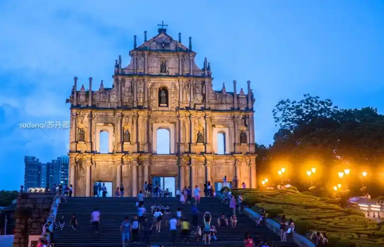 原创购物天堂和世界四大赌城之一香港澳门哪个更好玩看目的