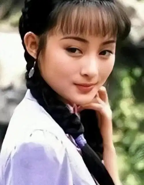 一见到蒋勤勤,陈建斌就感叹:世间最美的女子,应该就长这样吧?