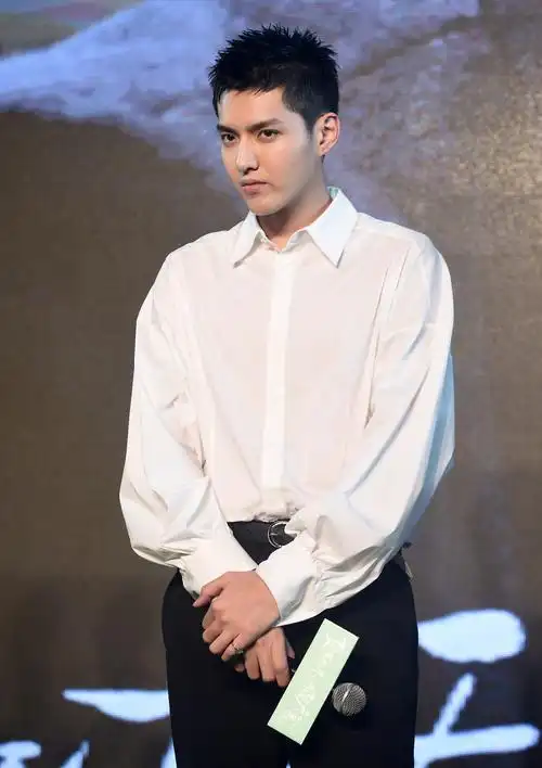 夏有乔木雅望天堂男神女神撩苏全场吴亦凡力挺夏木他是另一个我