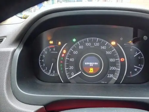 擅长领域:发动机,变速箱,大灯 聊天记录 咨询问题: 本田crv故障 际Ζ