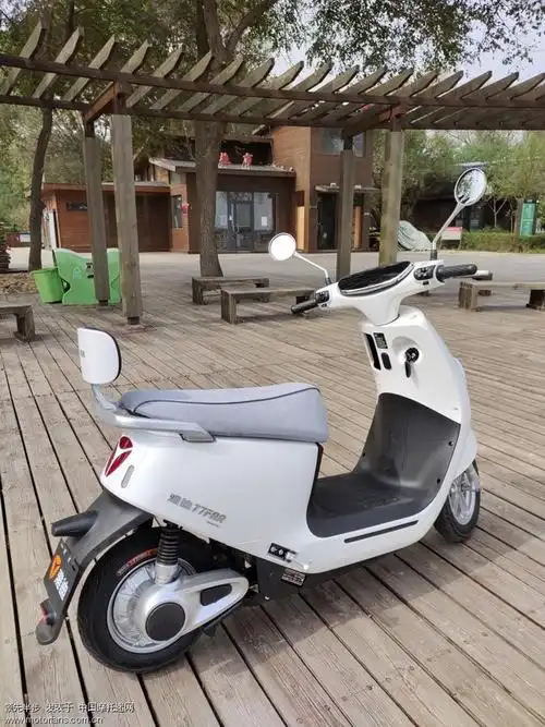 雅迪新款冠能m8怎么样----已买车(多图)