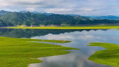 唯美丹东绿江村风景摄影高清宽屏桌面壁纸