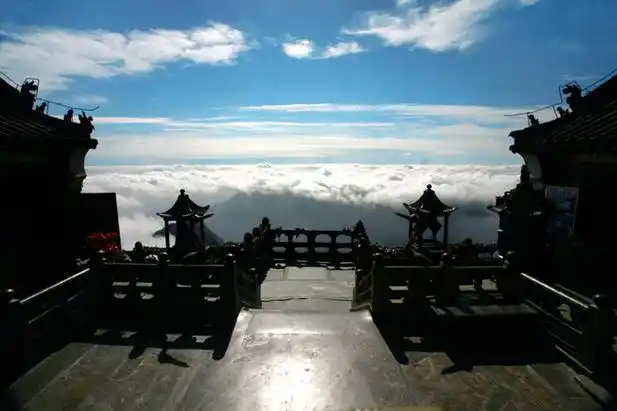 武当山金顶景区