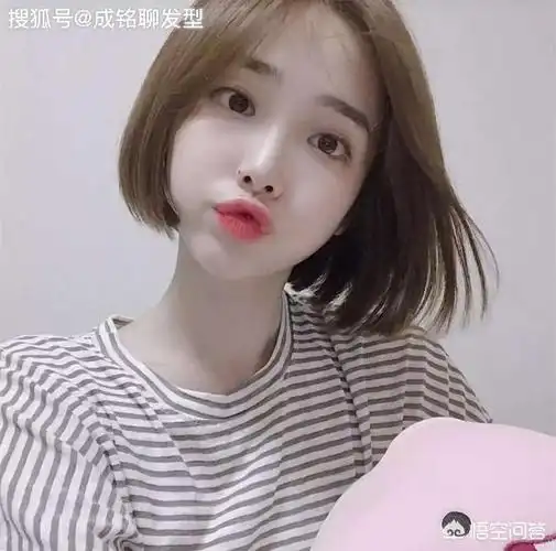 九款适合圆脸女生的短发look,可甜美可爱可成熟优雅,减龄更时尚_发型