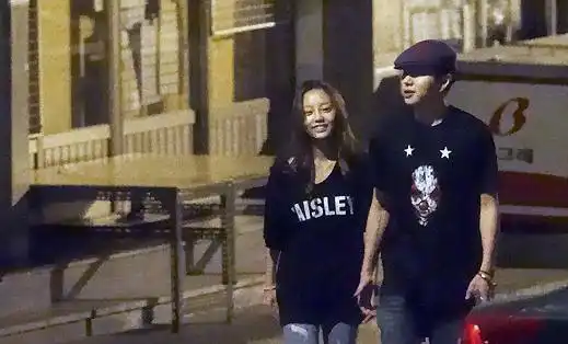 具荷拉的爱情是她死因的一个重要原因,而她这一生有谈过几次恋爱呢?