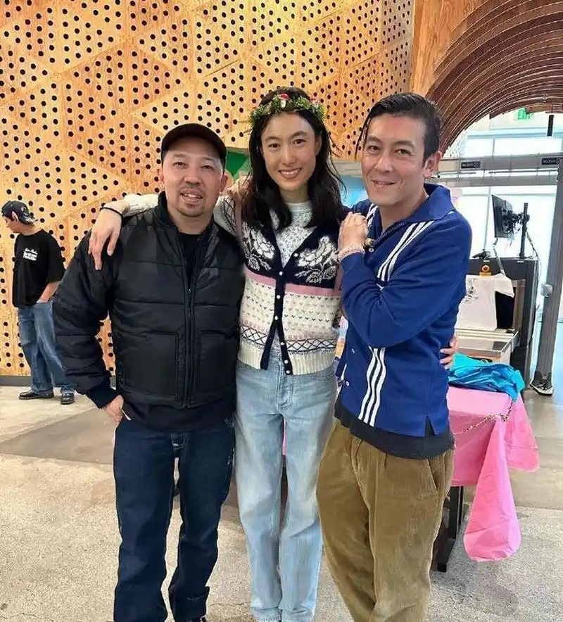 陈冠希为7岁女儿举办豪华生日派对,幸福满满!