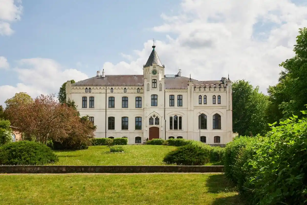 16座女性梦想历史住宅大揭秘!古典城堡庄园穿越时空的浪漫