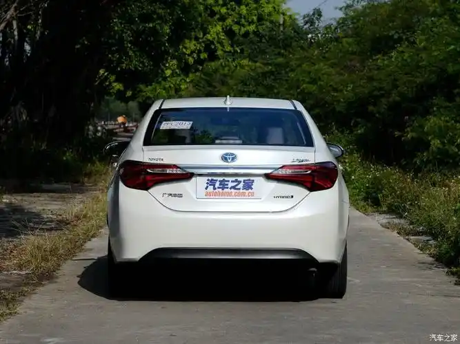 广汽丰田 雷凌 2016款 双擎 1.8h v cvt豪华版