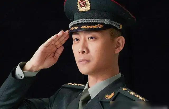 影帝张译跑十年龙套曾被岳母辱骂容貌如今成为丁克一族