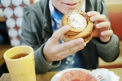 晚上吃面包能把人吃胖吗?