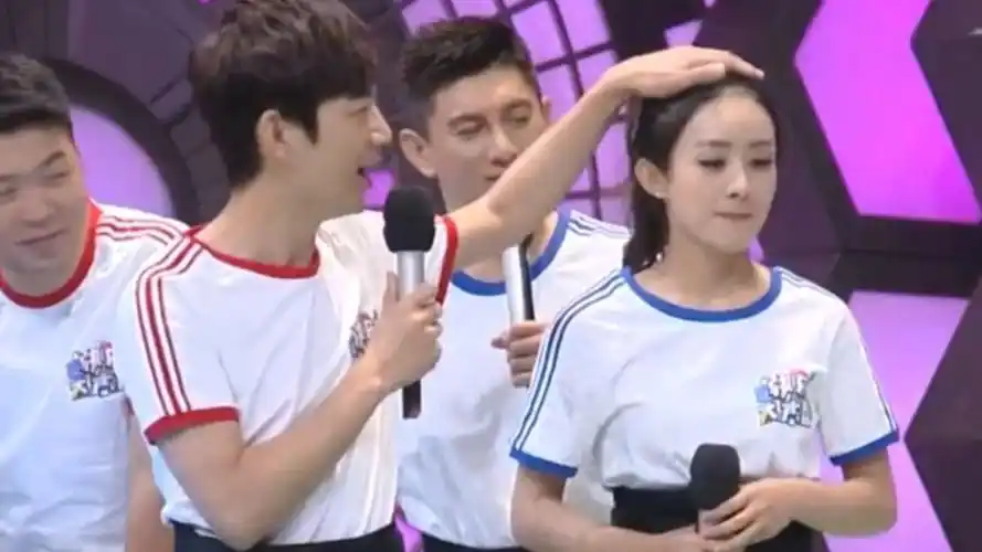 何炅:赵丽颖我对你没别的要求不要淹死